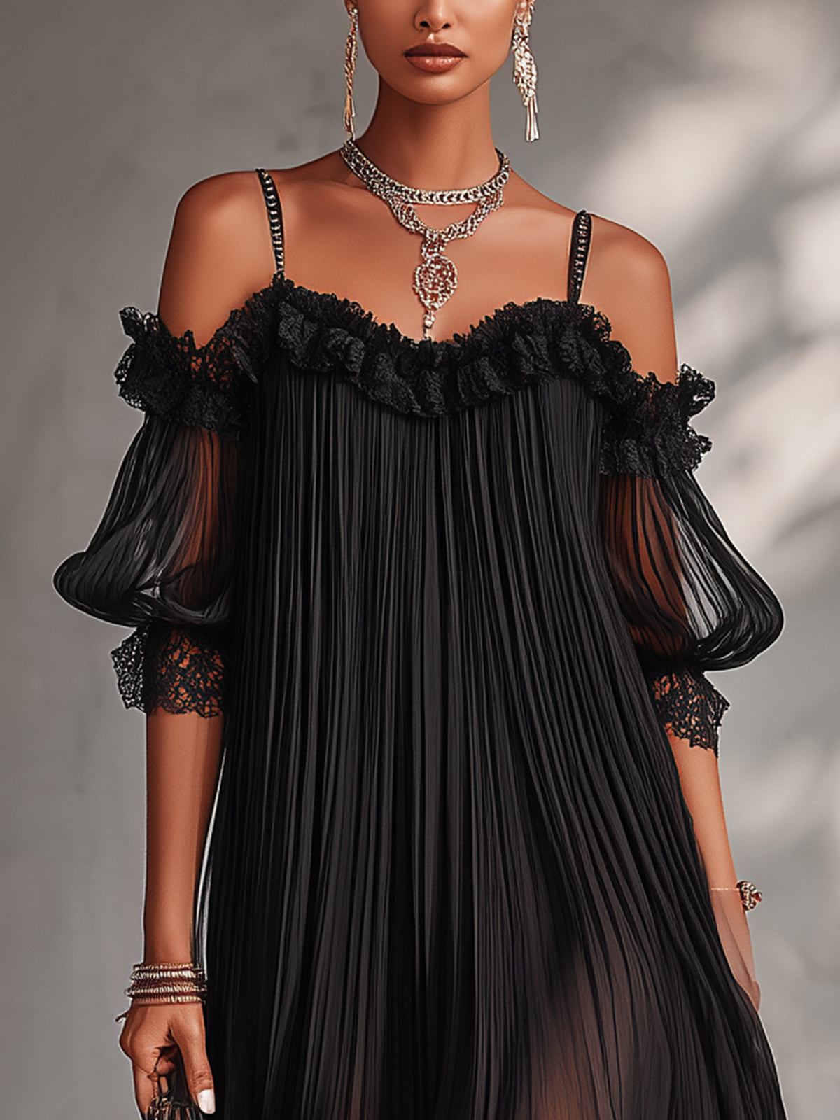 Camille Noir | Vestido mini de muselina negra con hombros al aire y ribete de encaje