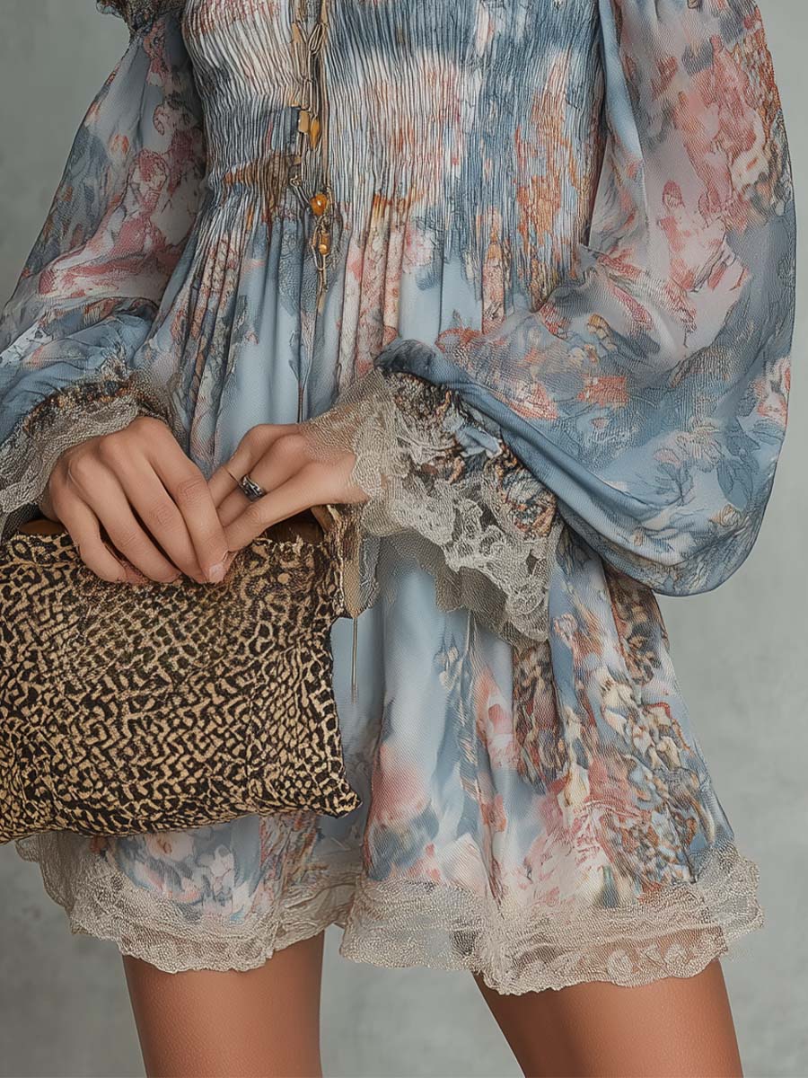Romane | Vestido mini de muselina fruncida con hombros al aire y flores románticas