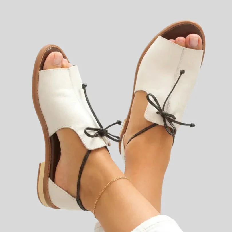 Sandalias Juliette con cordones
