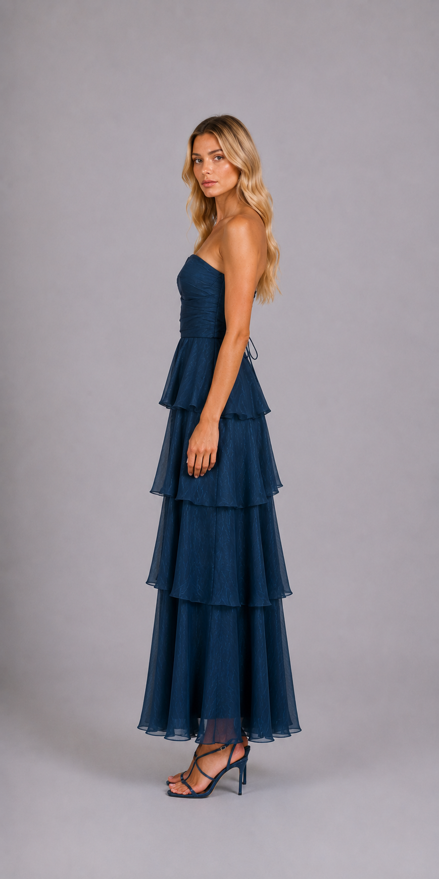 Robe de soirée à volants étagés