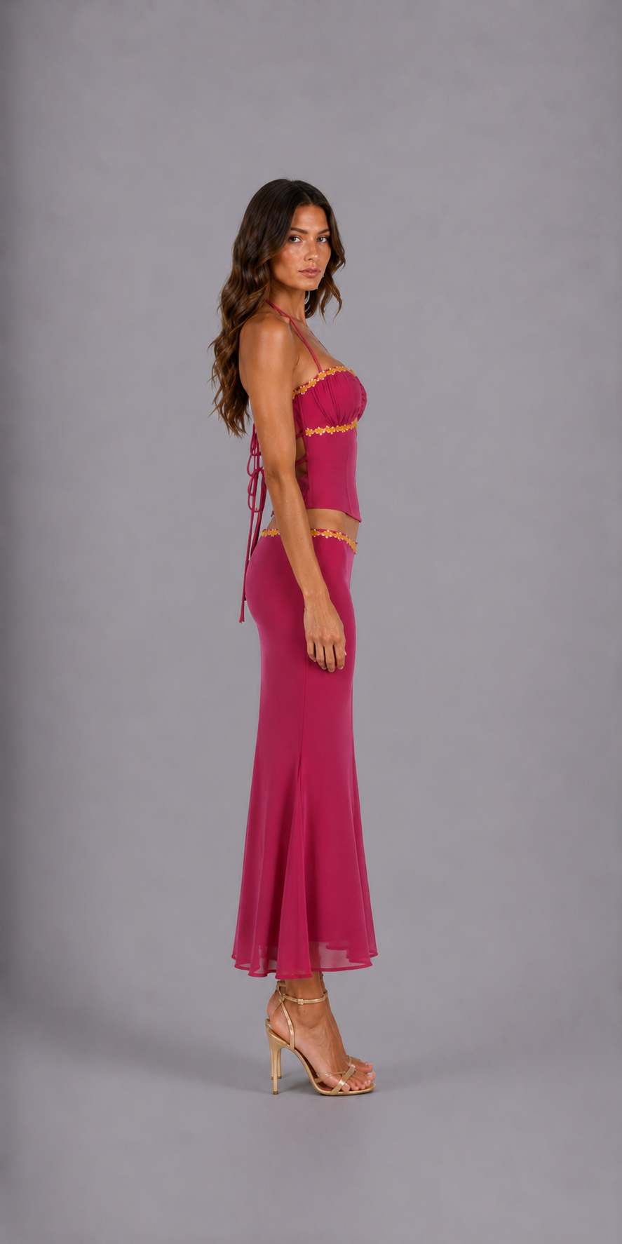 Ensemble dos nu maxi avec haut et jupe longue fuchsia