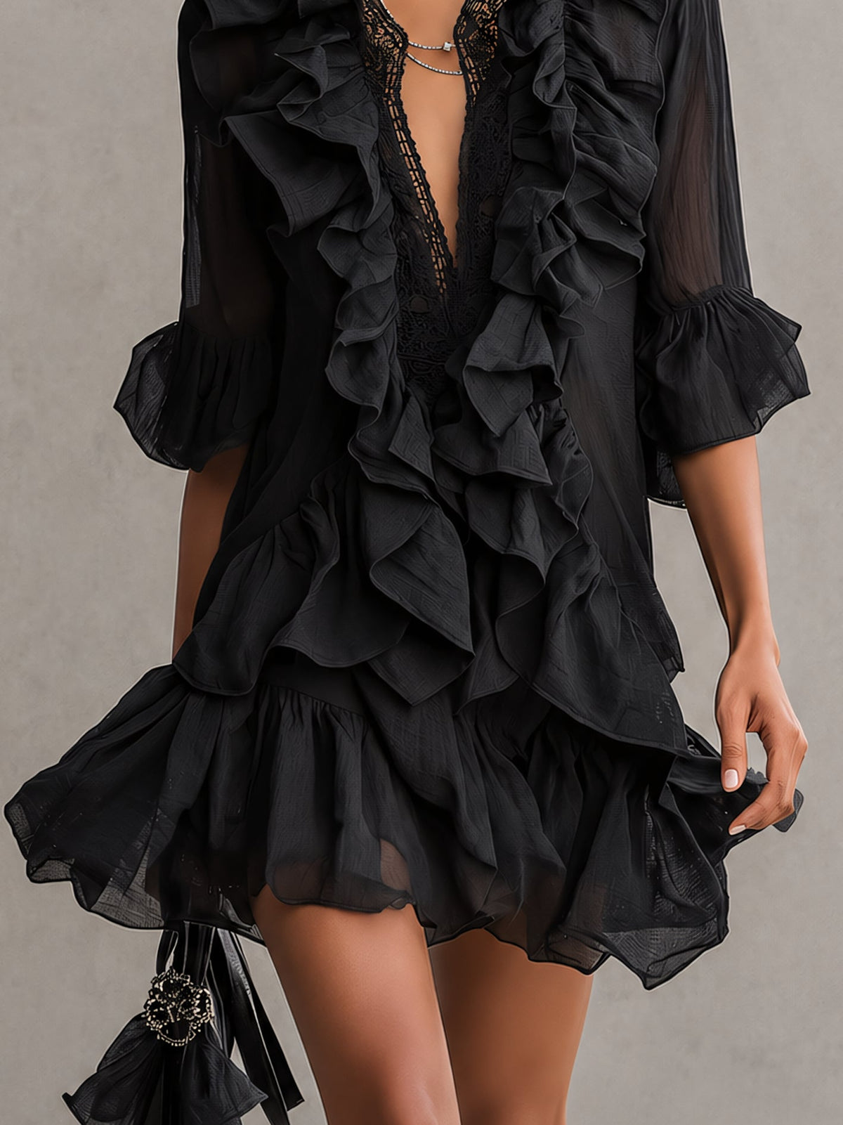 Anaïs | Vestido mini de muselina negra con volantes